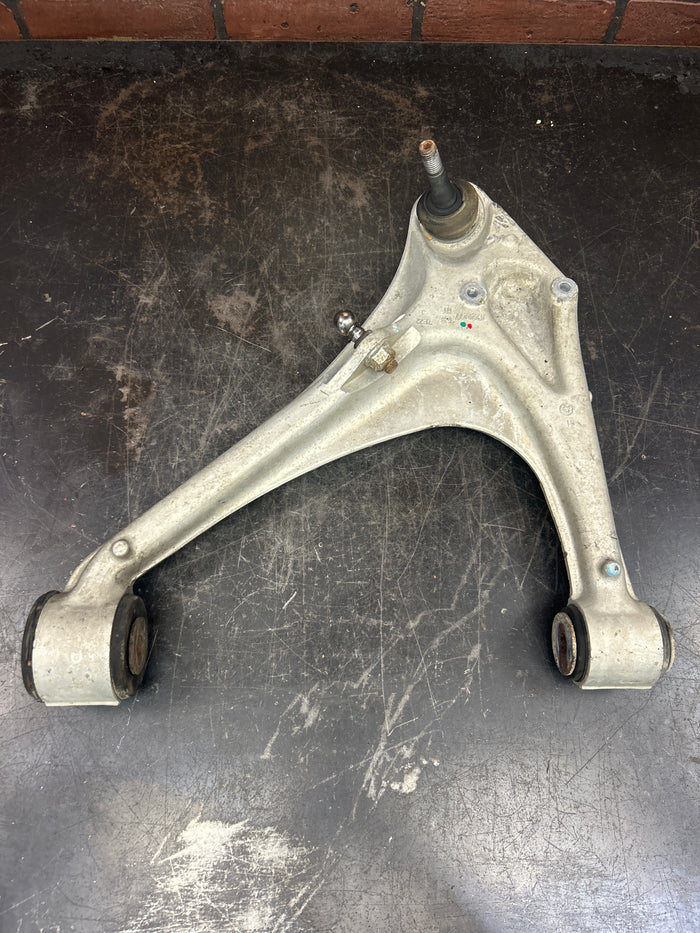 2006-2010 PONTIAC SOLSTICE/SATURN SKY REAR RIGHT UPPER & LOWER CONTROL ARM OEM