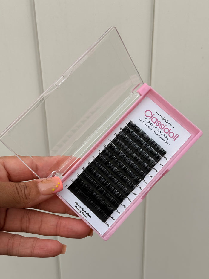 ClassiDoll Classic Lashes