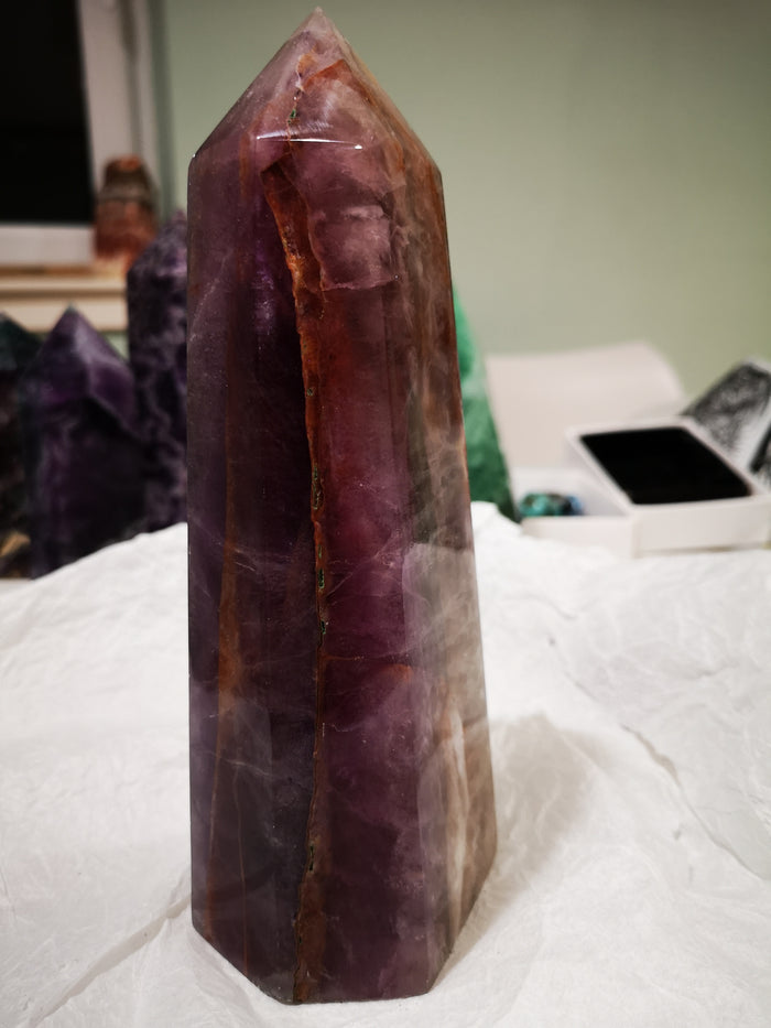 Earthstore® GEM GRADED Fluorite Obelisk - Mexico. Stunning display (1.51kg - 200x80x60)X