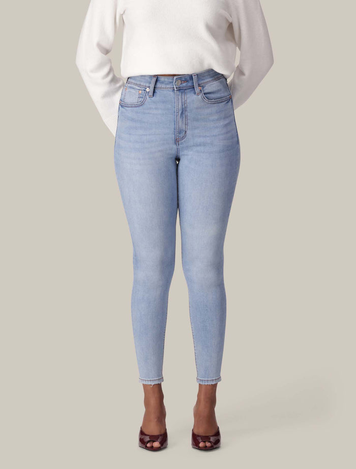 Hayley High-Rise Sculpt Skinny Jeans Forever New