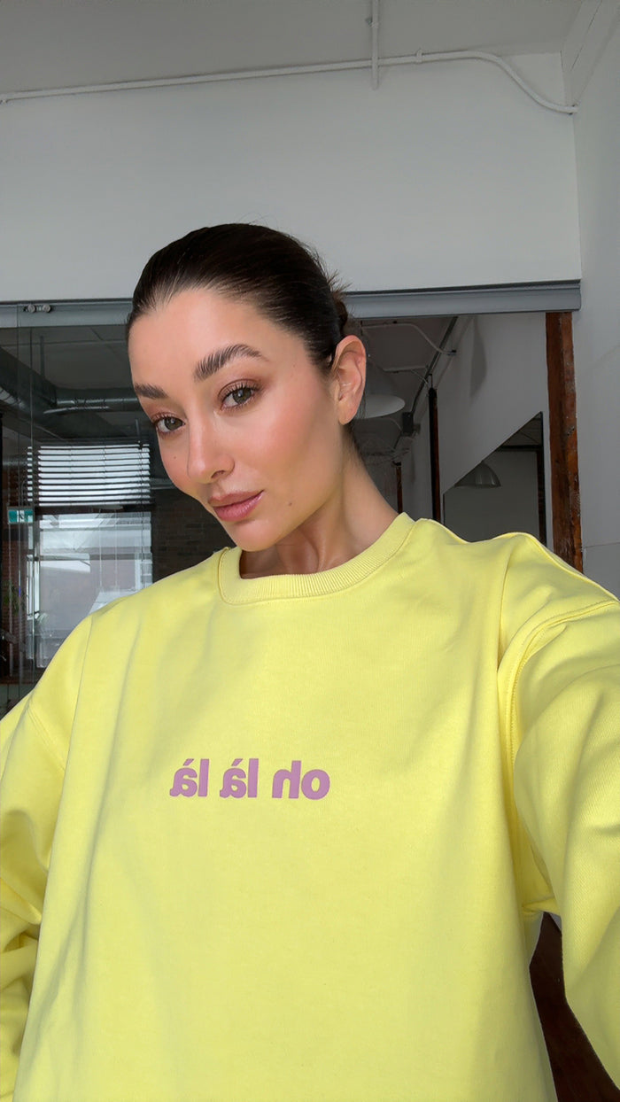 The Oh là là Crew Sweater
