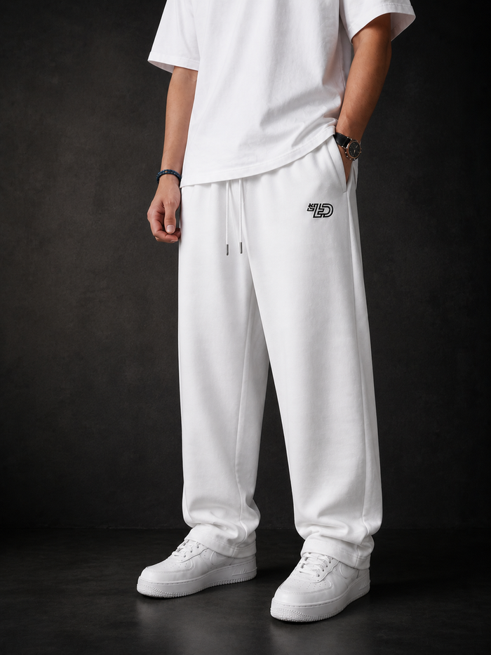 WHITE REGULAR FIT SWEET PANTS