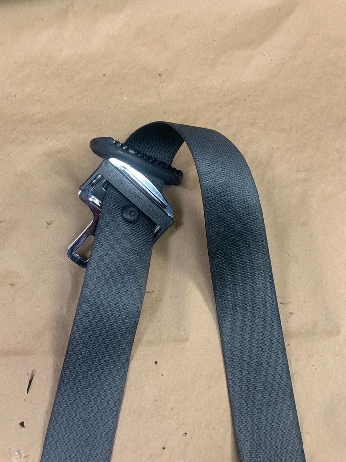 05-10 Chrysler 300 Rear Right/Left Seat Belt Retractor OEM 0UX54XDVAG
