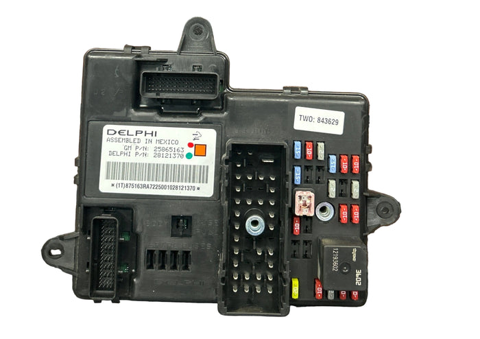 06-10 Saturn Sky Pontiac Solstice Chevrolet HHR Body Control Module Unit BCM OEM