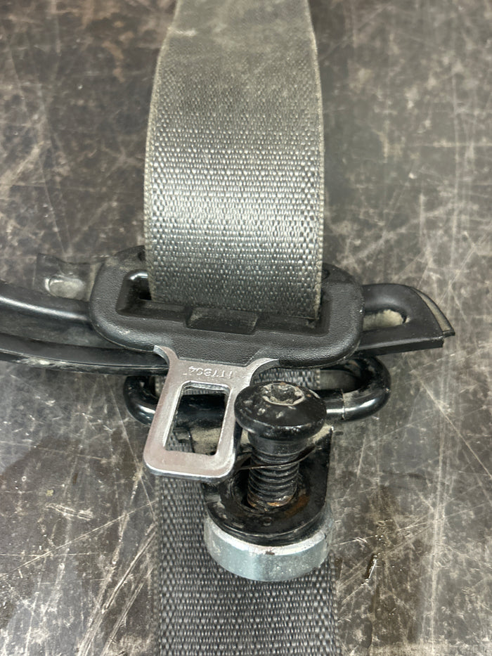 06-10 Saturn Sky/Pontiac Solstice Driver and Passenger Seat Belt Retractor Set