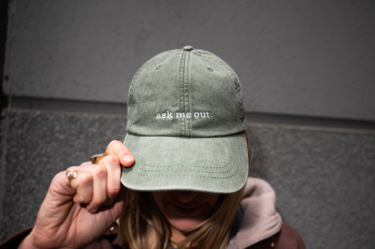 'Ask Me Out' hat