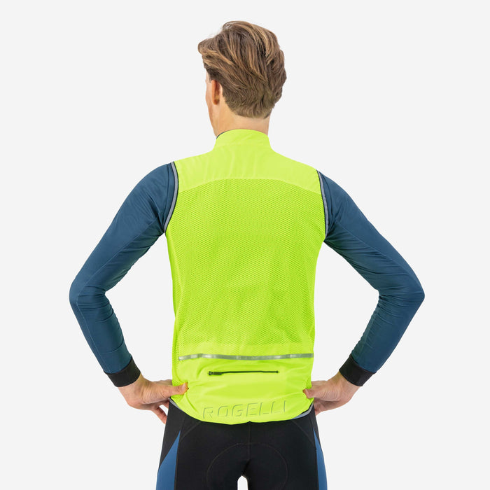 Rogelli Core windstopper heren fluor gedragen achterkant.