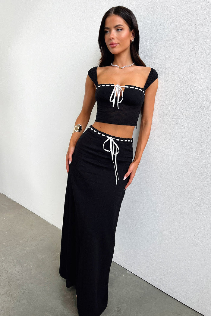 Flora Crop Top - Black