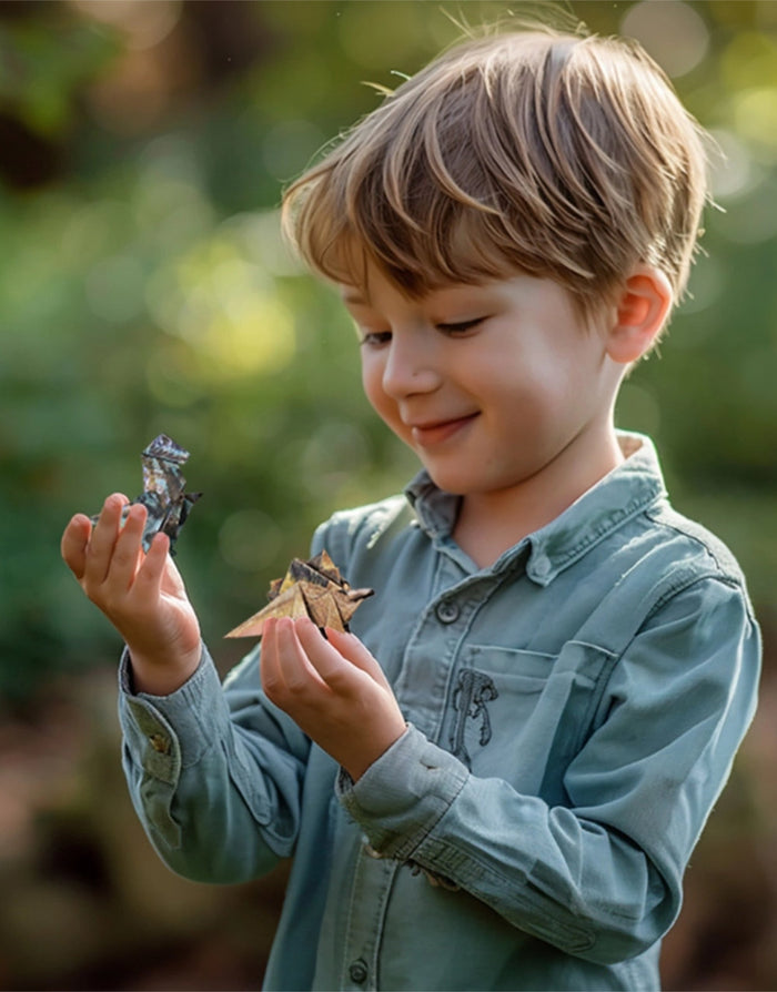 Fold your Own Paper Dinos, Pikkii