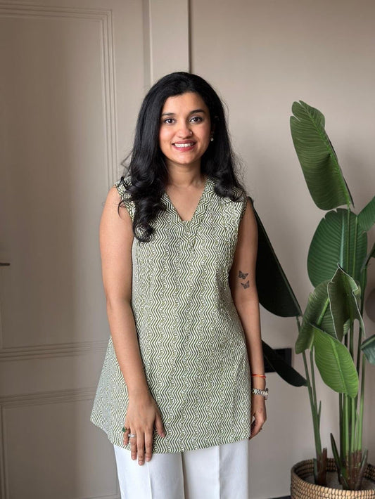 Gazia Pure Cotton Sleeveless Top- Green