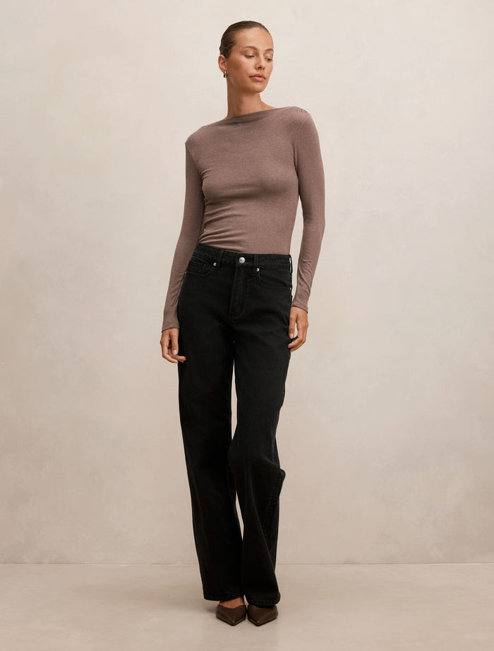 Jasmine Straight Neck Top Forever New