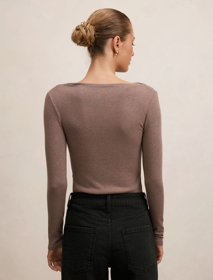 Jasmine Straight Neck Top Forever New