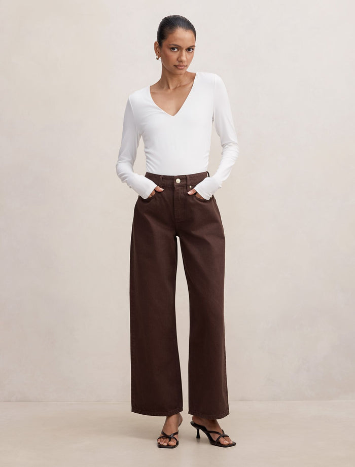 Nicki Petite Mid Rise Straight Jeans Forever New