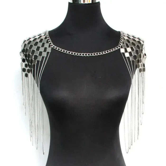 SHOULDER TASSEL NECKLACE