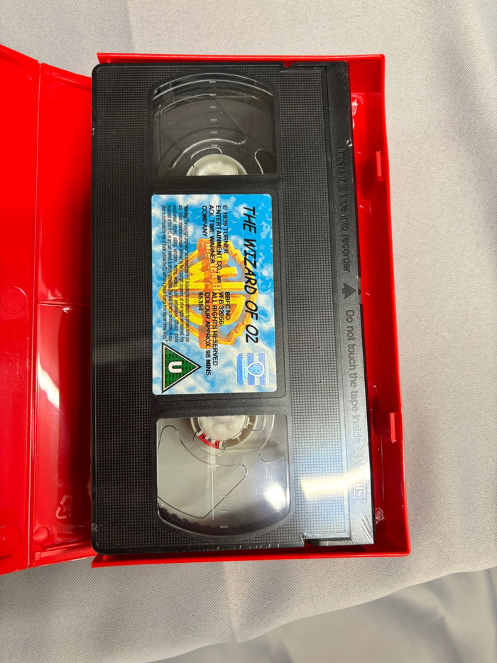 The Wizard of Oz Presentation Pack VHS Puzzle Card Game Sealed Cassette Judy Garland