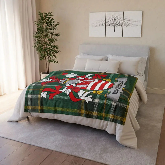 Personalized Family Name Crest Blanket for Cozy Home Decor
