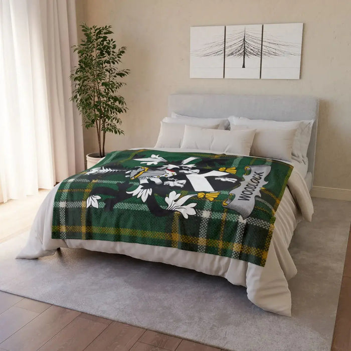 Cozy Nature-Inspired Blanket for Ultimate Comfort