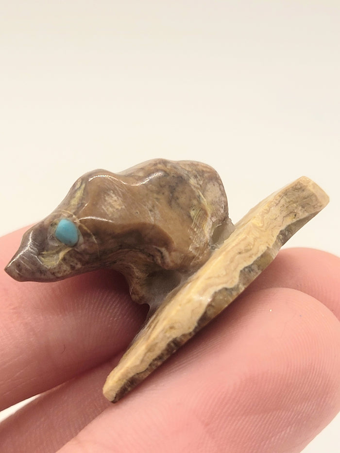 Zuni Fetish Carving Stone Animal on Arrowhead by Della Haloo